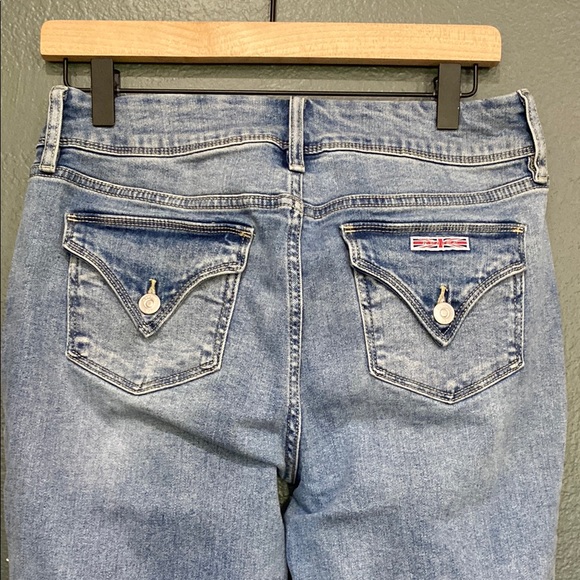 Hudson Women’s Size 8 - Straight Leg Jeans Icy Blue Button Back Pocket H0524-01 - Picture 1 of 8